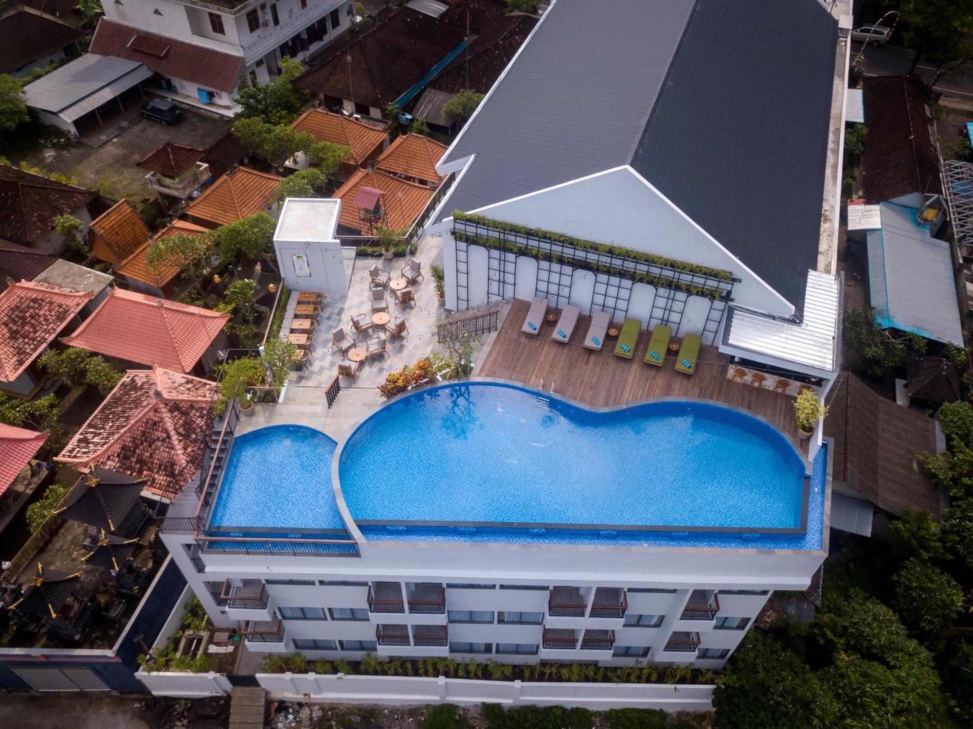 Rv Hotel Gianyar Ubud  Exterior photo
